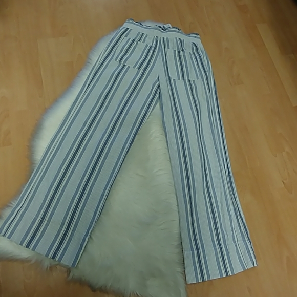 Jolt Striped Palazzo Pants - Picture 8 of 8